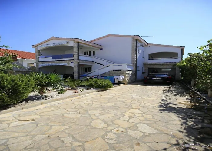 Barbara - Two Bedroom With Terrace *