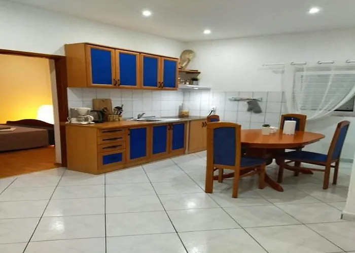 Barbara - Two Bedroom With Terrace * Вир