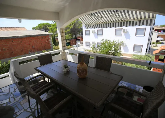 Barbara - Two Bedroom With Terrace Apartman