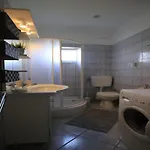 Lejlighed Barbara - Two Bedroom With Terrace Vir