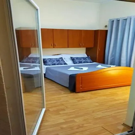 Barbara - Two Bedroom With Terrace Apartment *