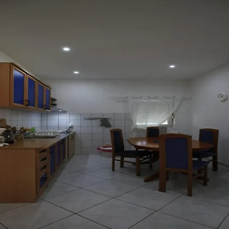Barbara - Two Bedroom With Terrace