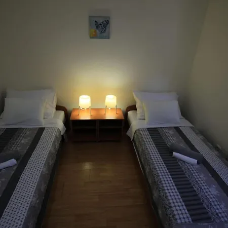 Barbara - Two Bedroom With Terrace Apartment Vir